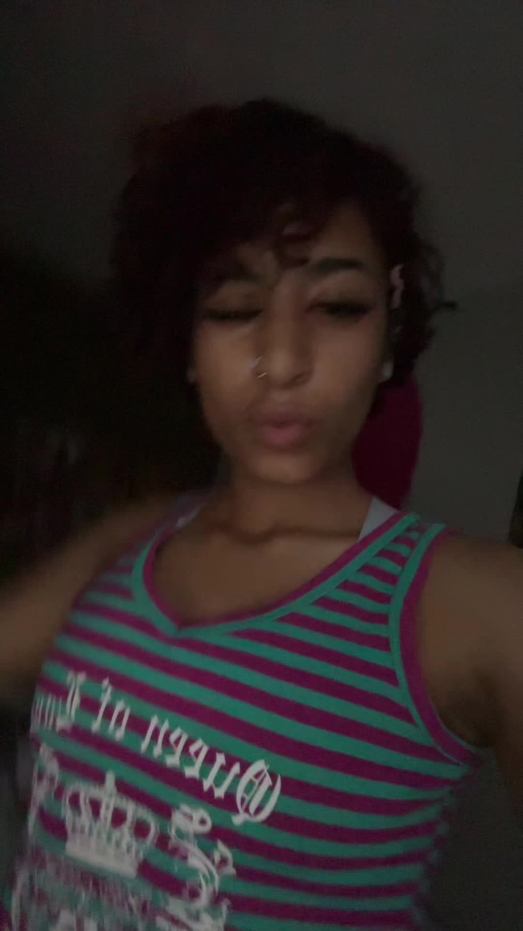 @nadia.spamm