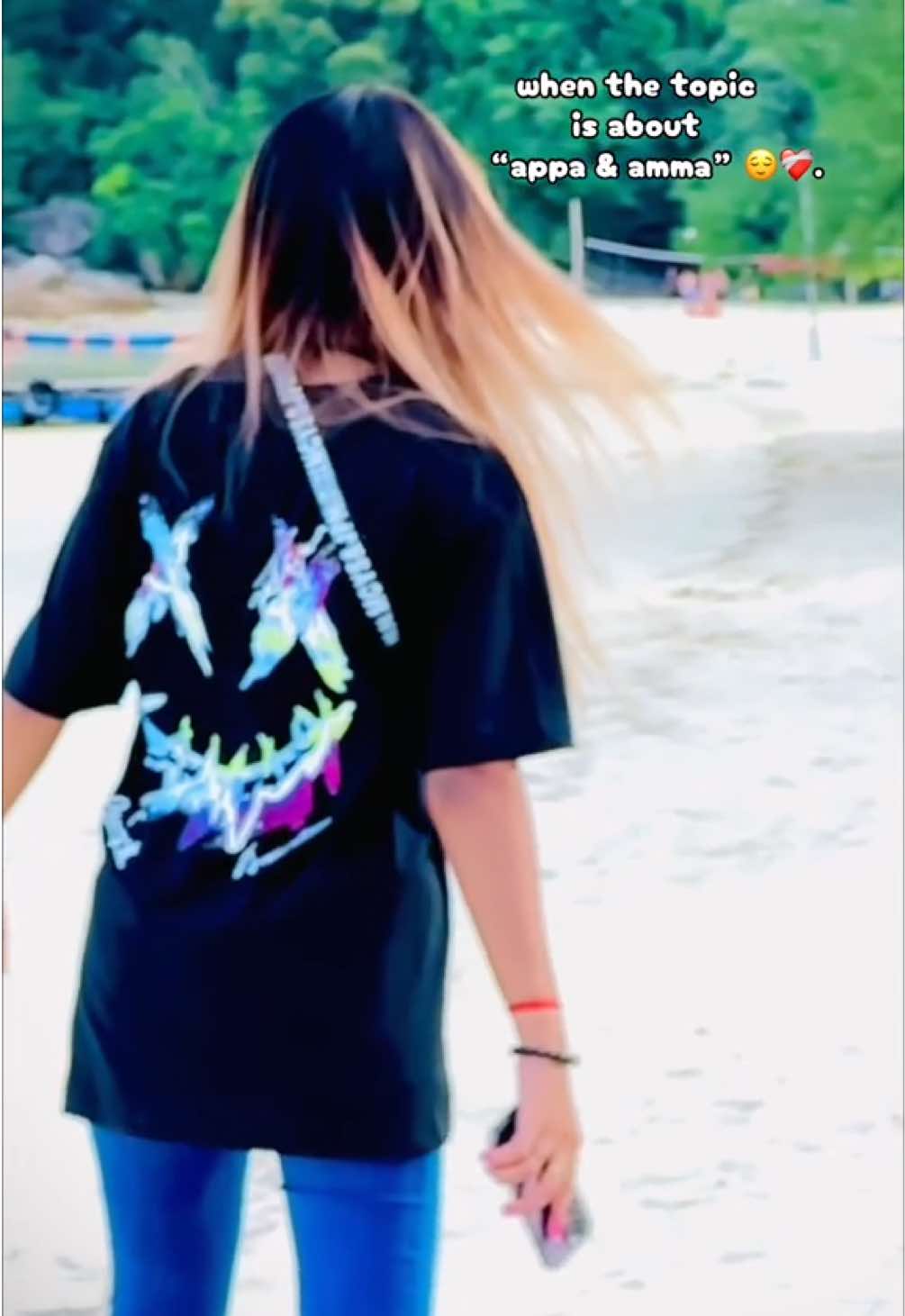 @𝒯 ℐ 𝒩 𝒦 ℰ ℛ 🧜🏻&zwj;♀️