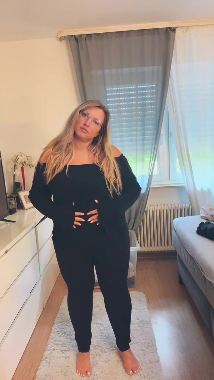 @becominghotagain