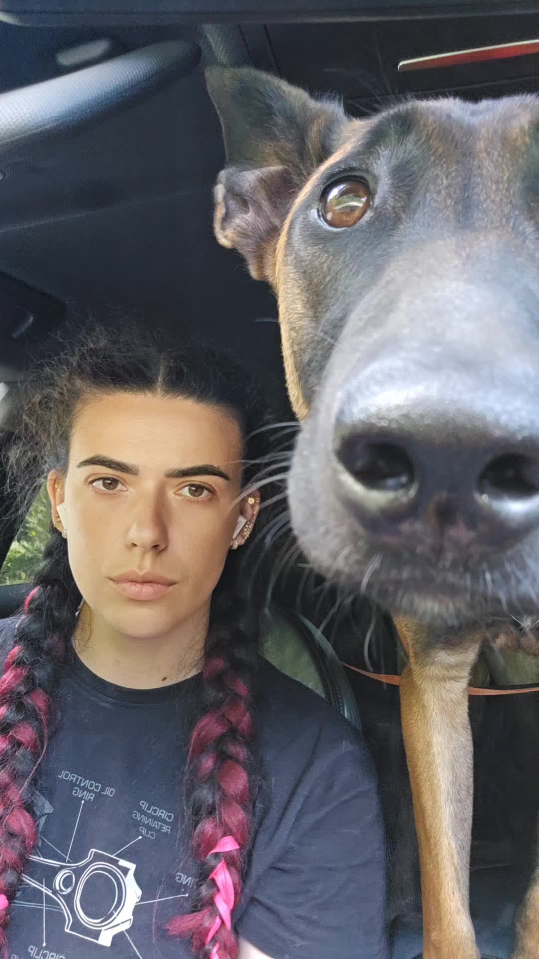 @Olivia Lascu