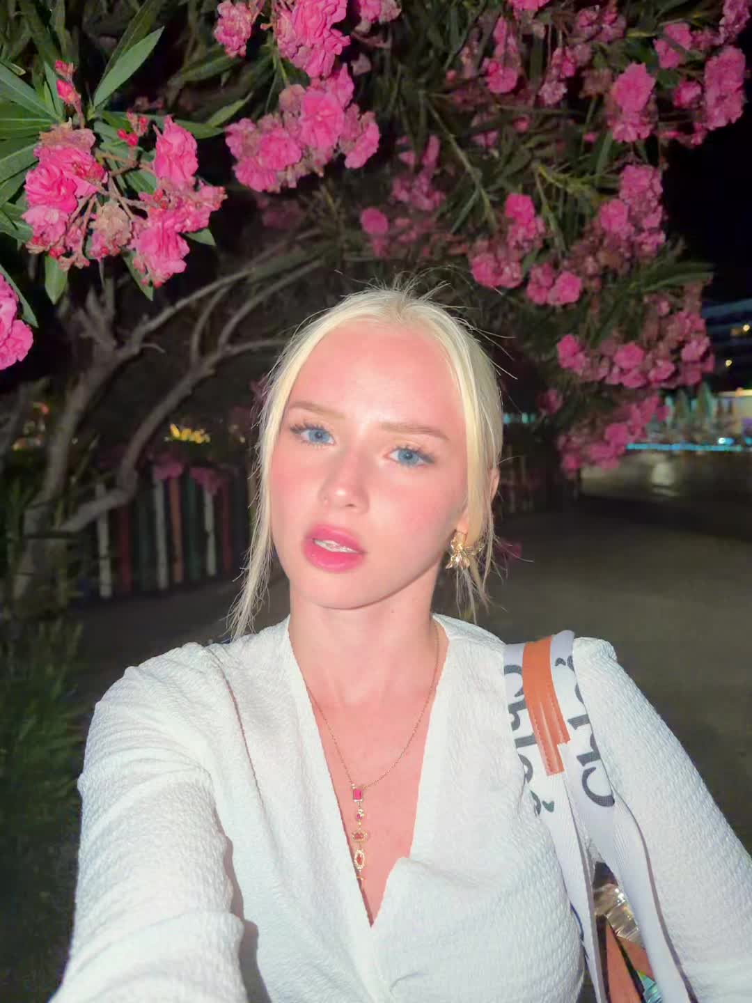 @cemre.yg