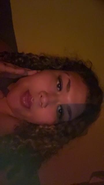 @CurlyheadZimmarria