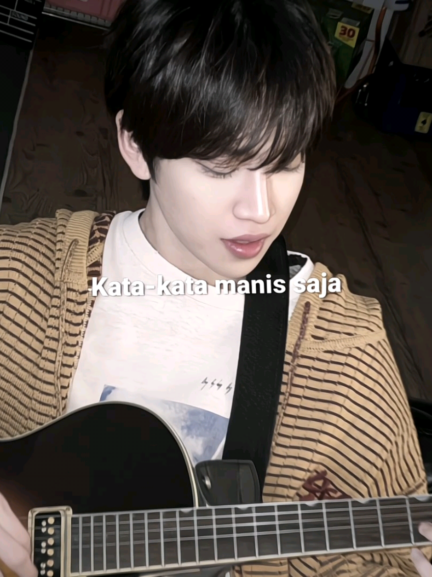 @ʰʷᵃᶻ 𝗓 𐰁 .ᐟ on hiatus ㅠㅠ