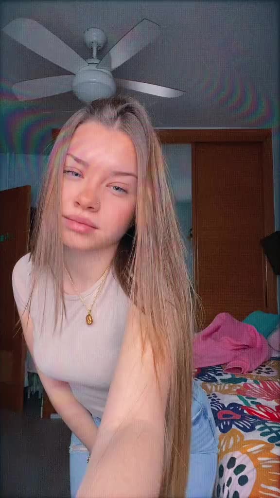 @aalbii