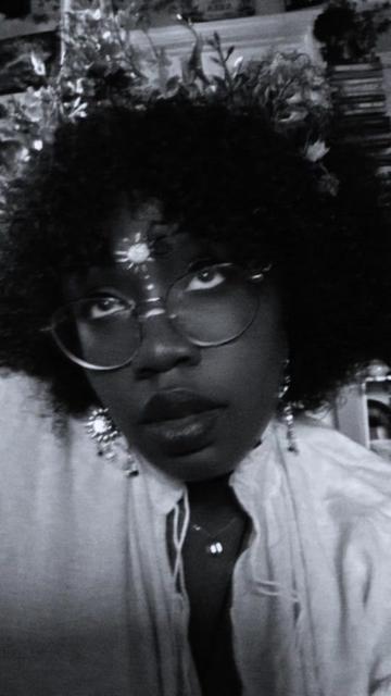 @🧚🏾Bri Le Fae 🧚🏾🌈📚🍄☕️