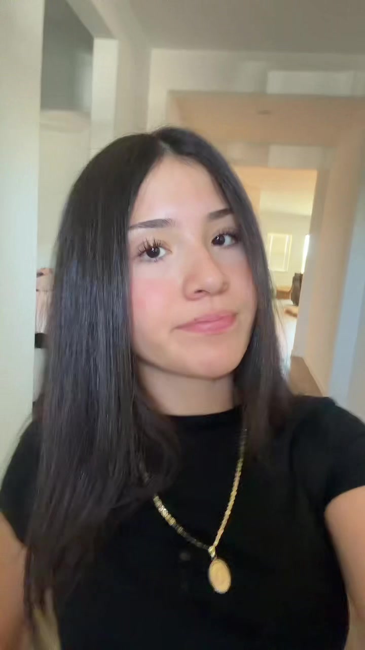@𝒢𝒶𝒷𝓇𝒾ℯ𝓁𝒶