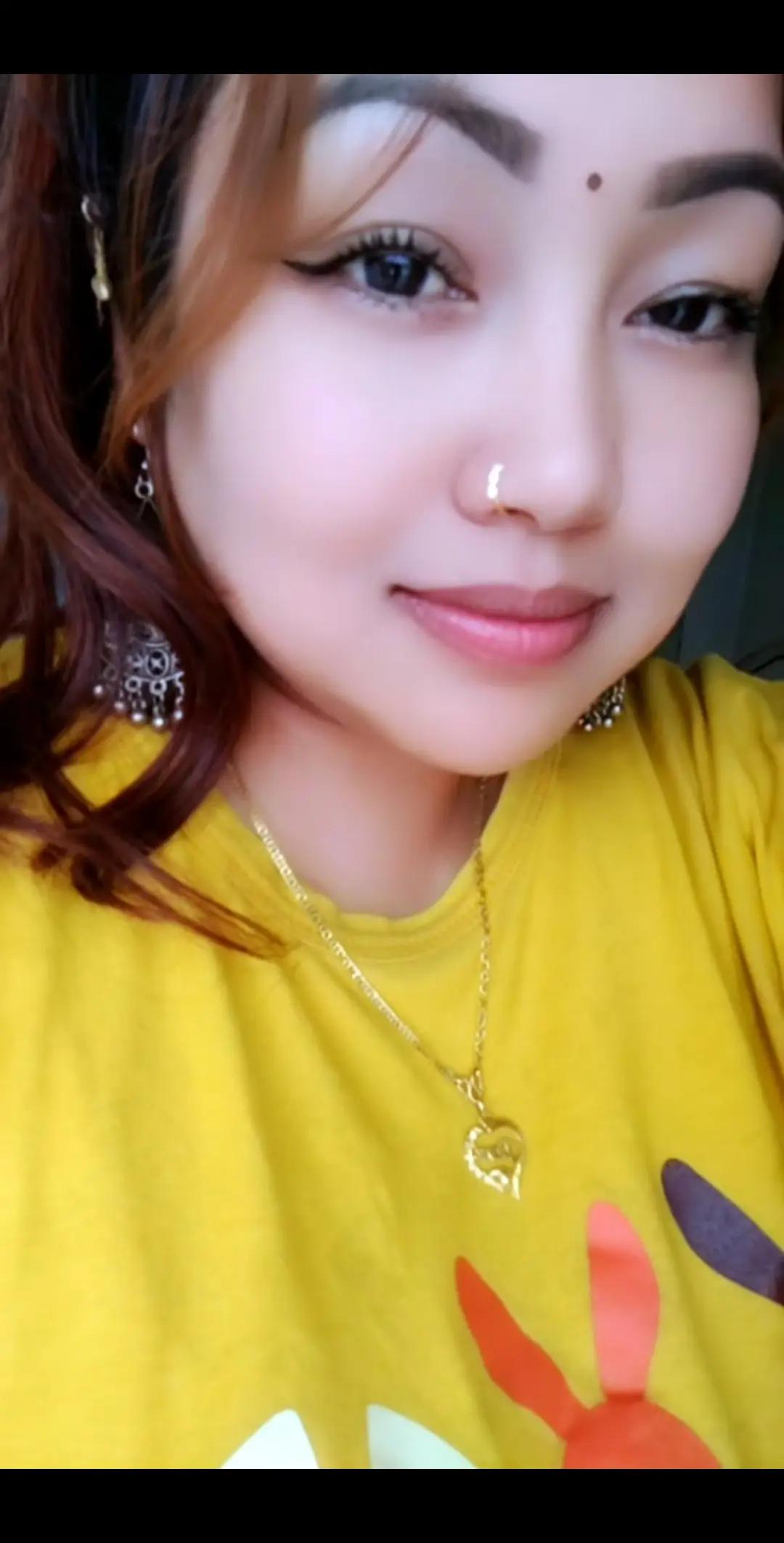@parii-gurung👸🧚&zwj;♀🇳🇵🇯🇵
