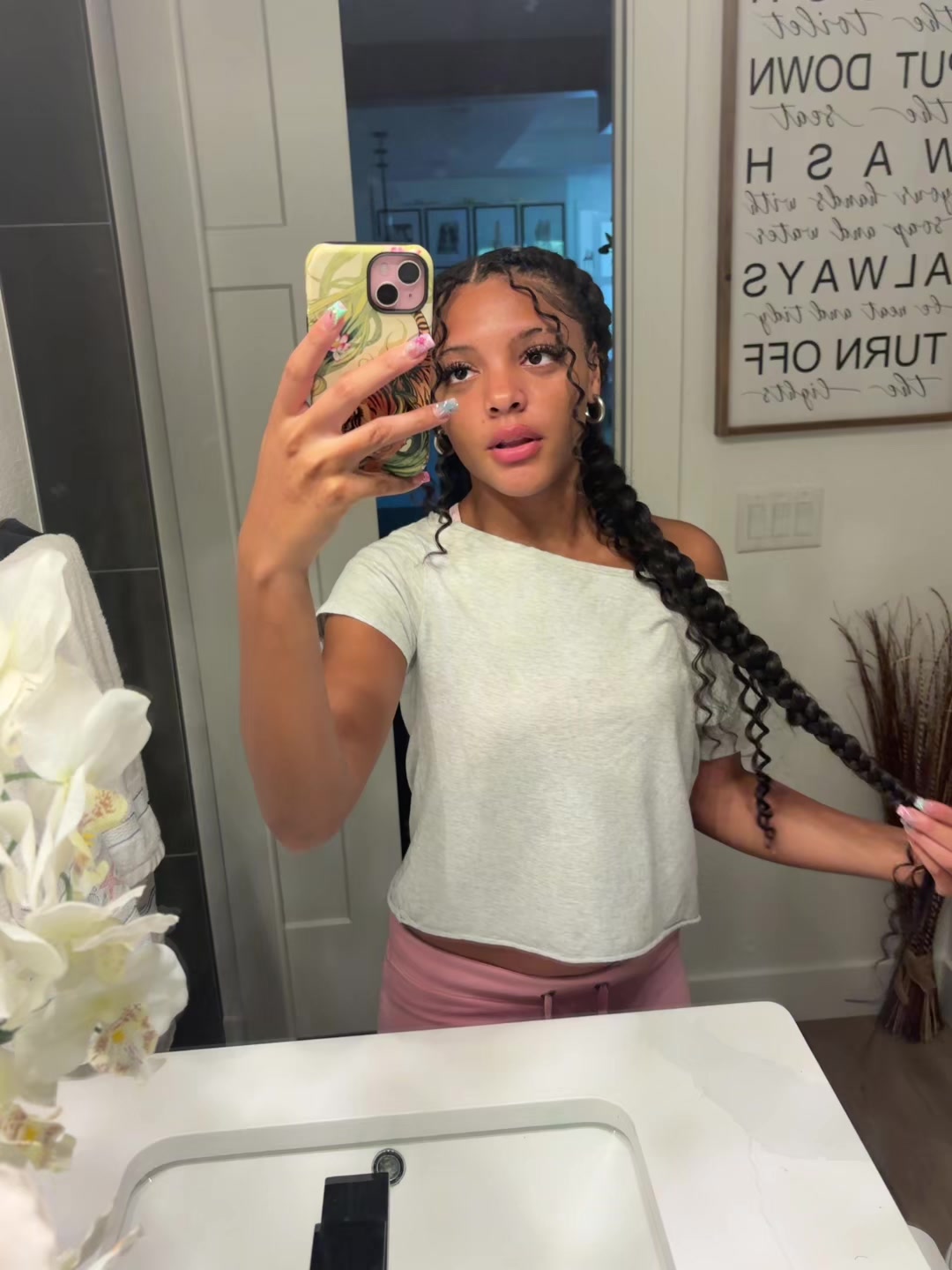 @haileebailee789