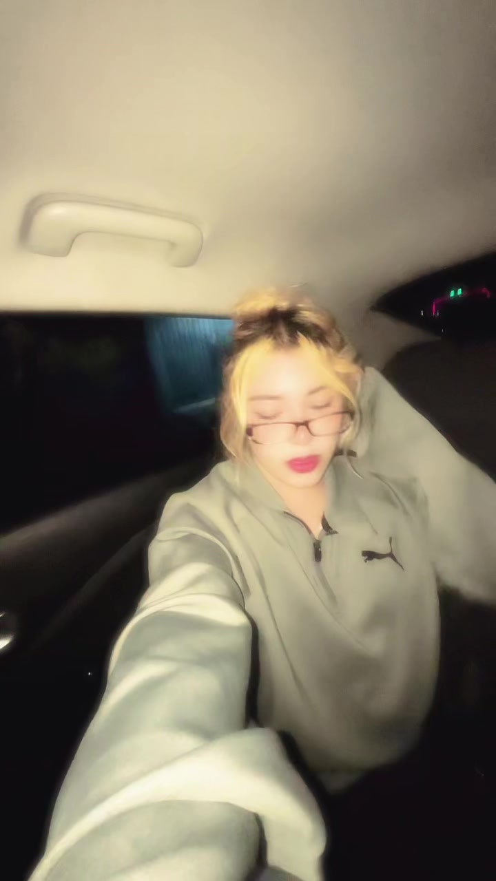 @Lu