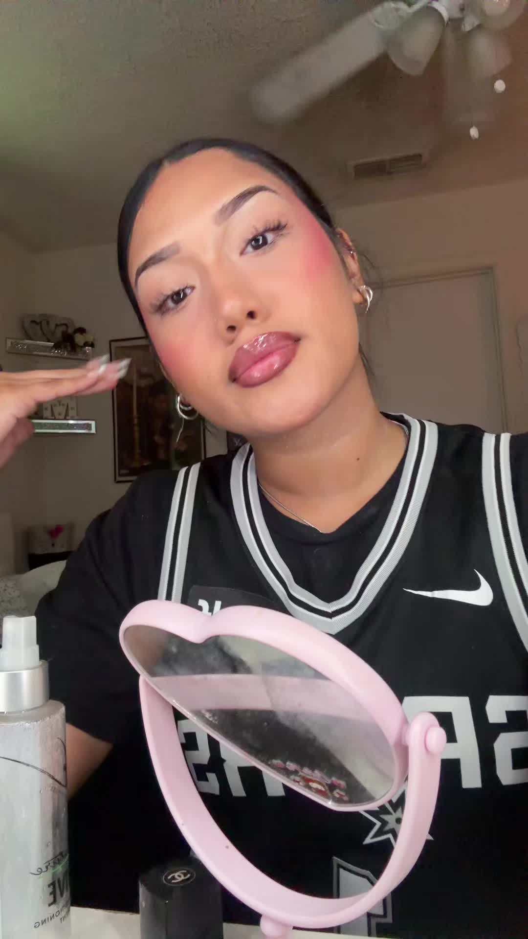 @melina