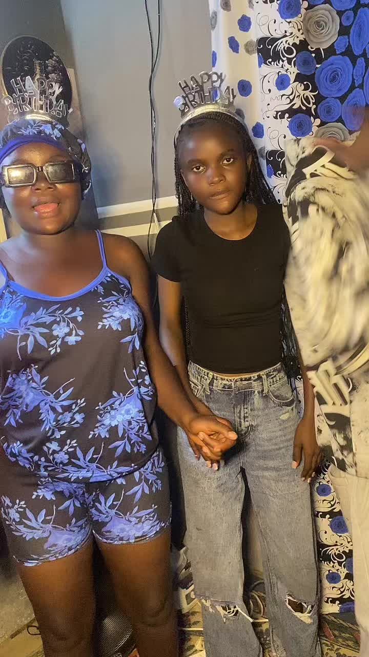 @Eliana Menga