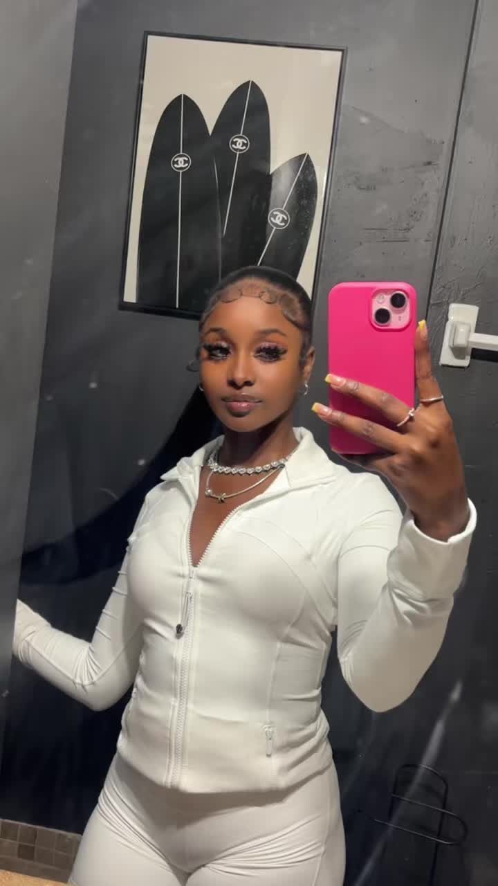 @KYLA.