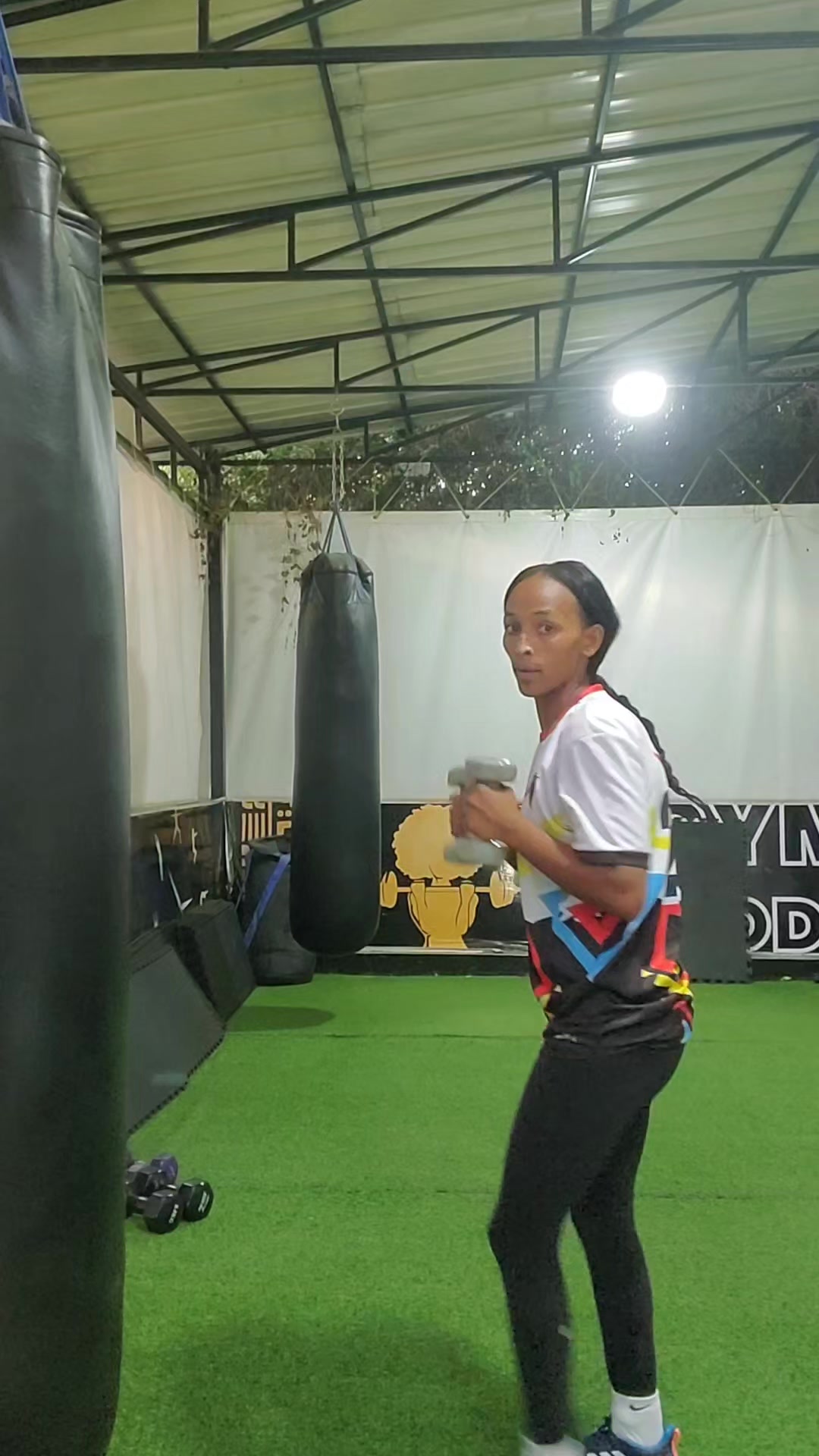 @@tizu chrstian female boxer