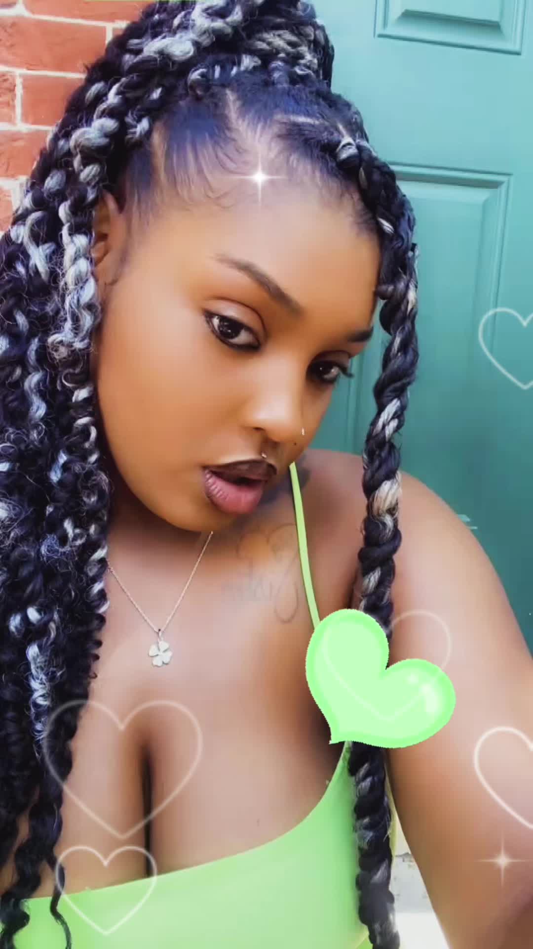 @Lazavia Bey