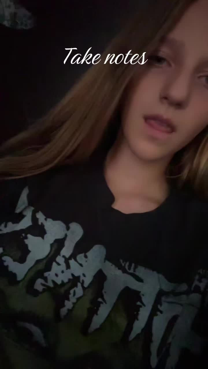 @Your fav girl