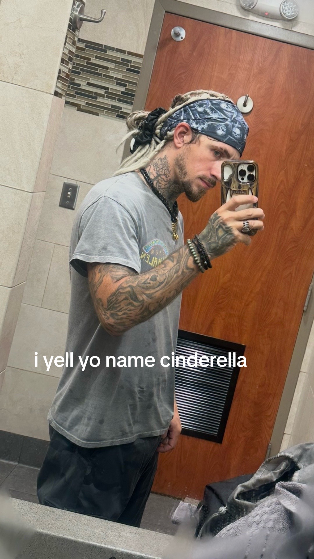 @Gr1mAc3