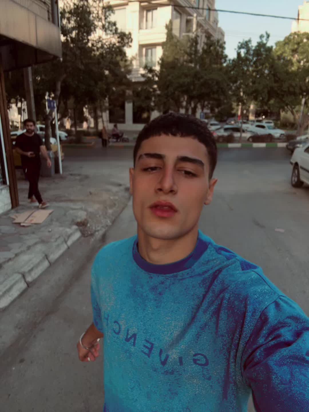 @LOIIARASH