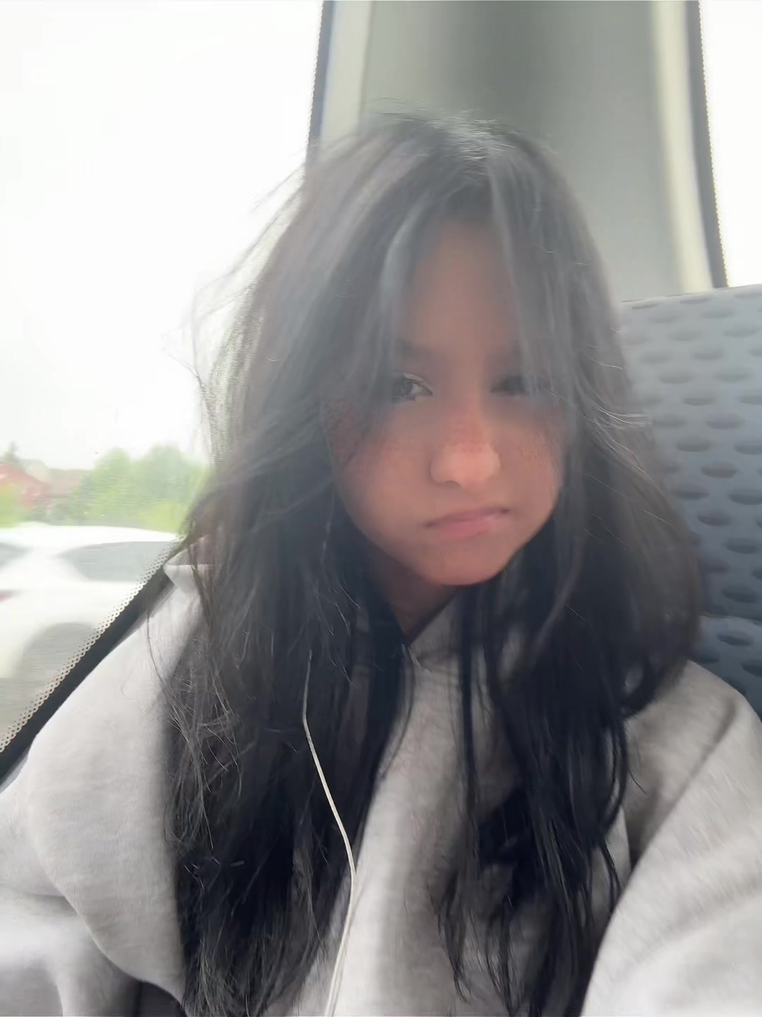 @fiksi._.0