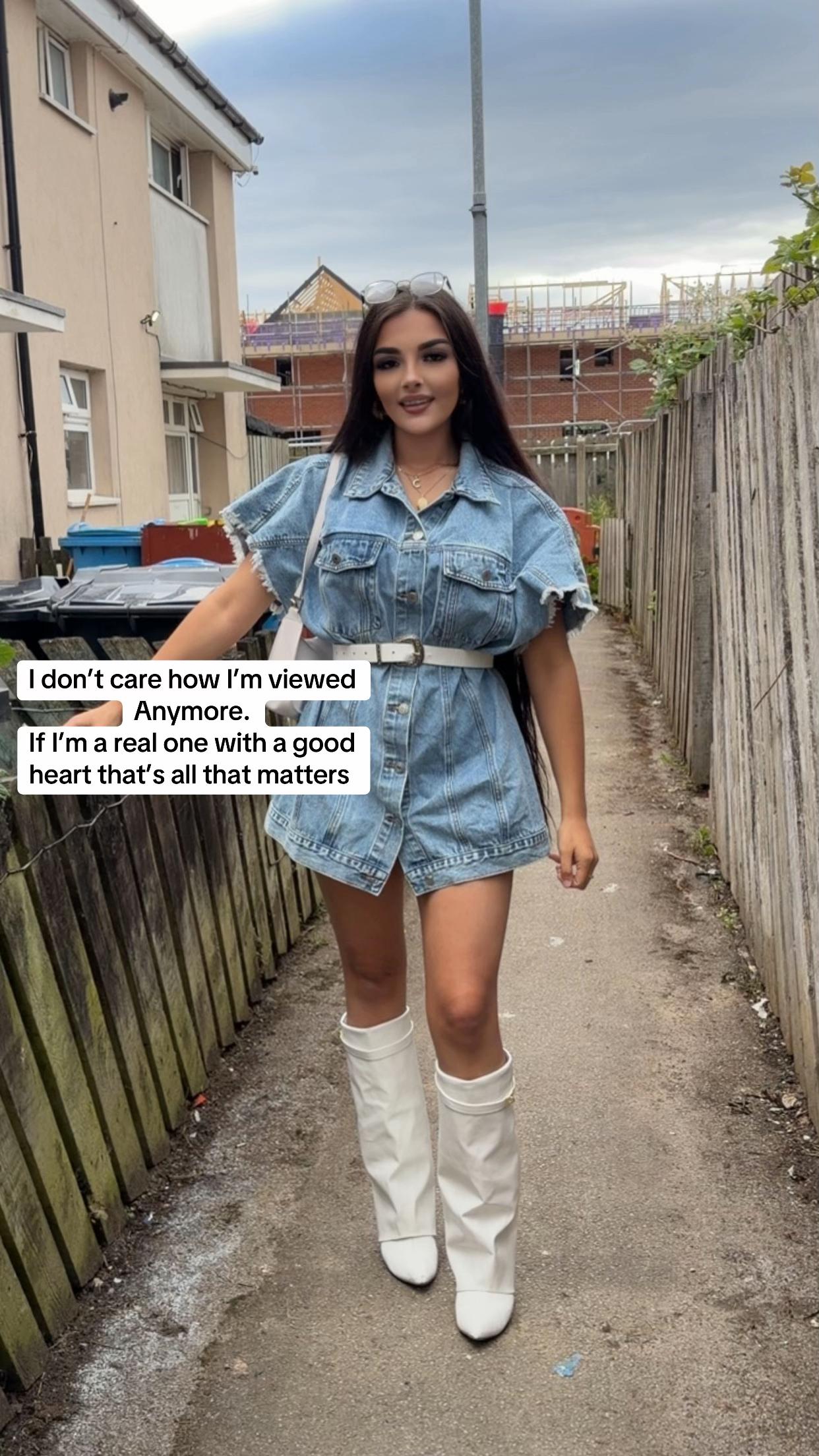 @Chlo👑