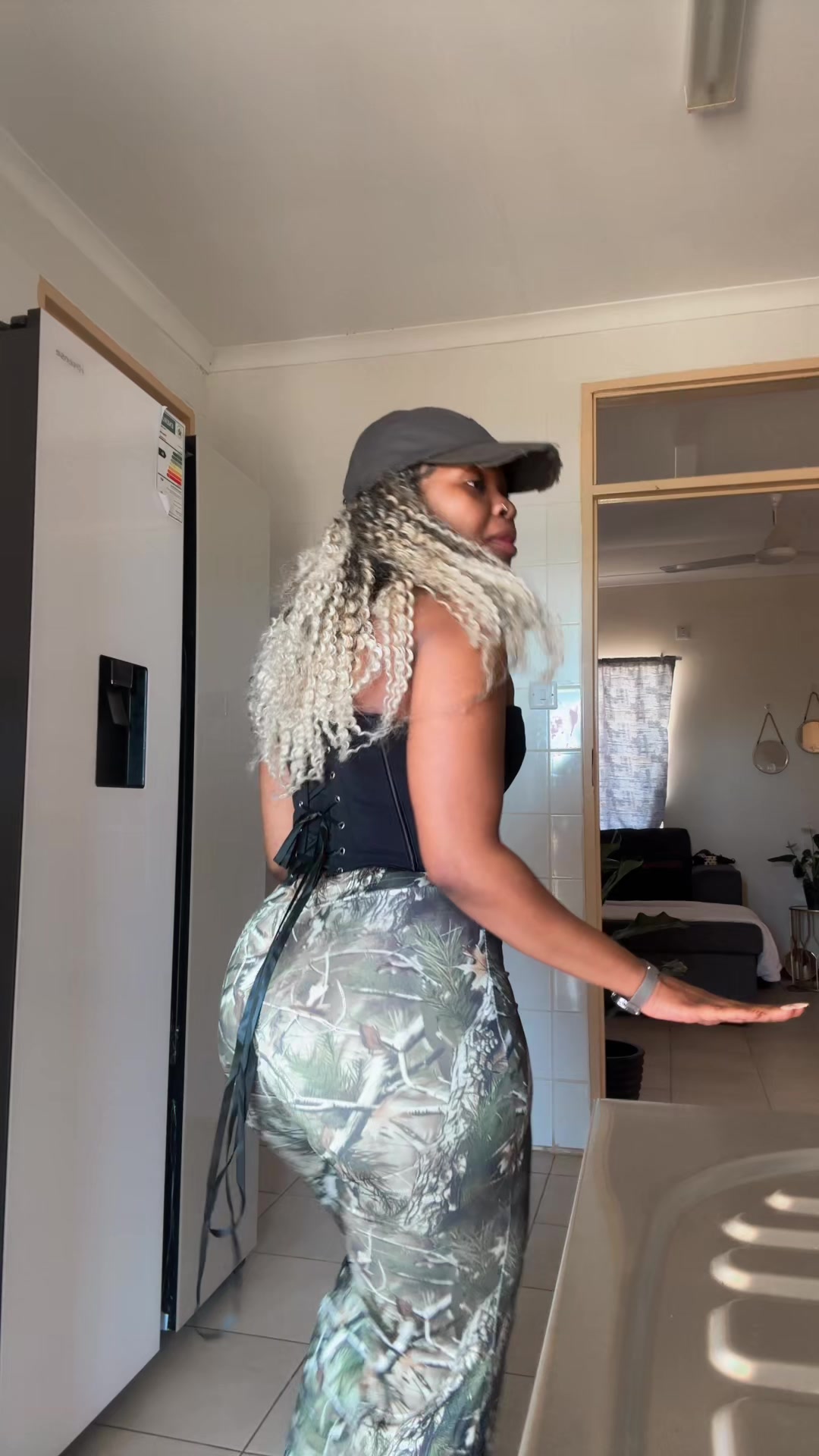 @mmadikwasakwasa