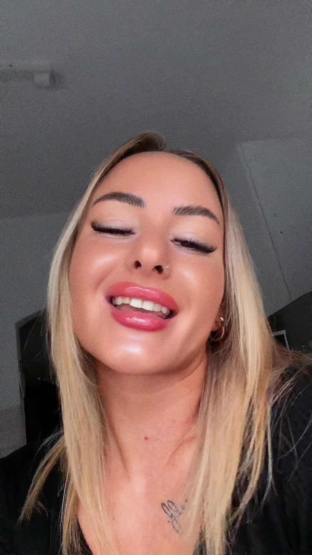 @𝙲𝚑𝚊𝚗𝚝𝚒 🦂