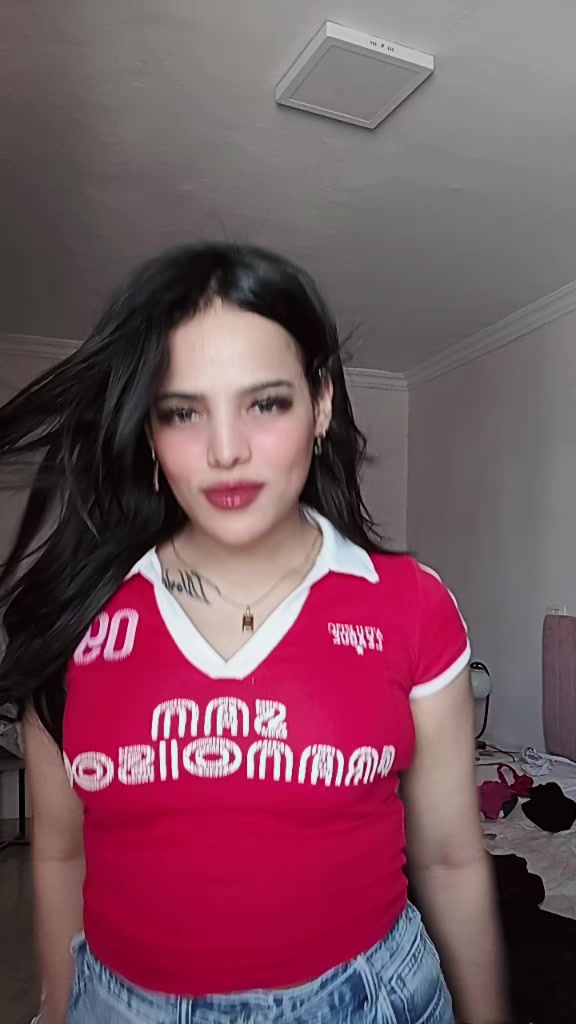 @Liiily