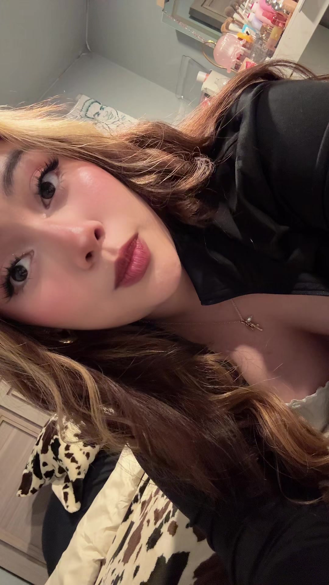 @V🌸