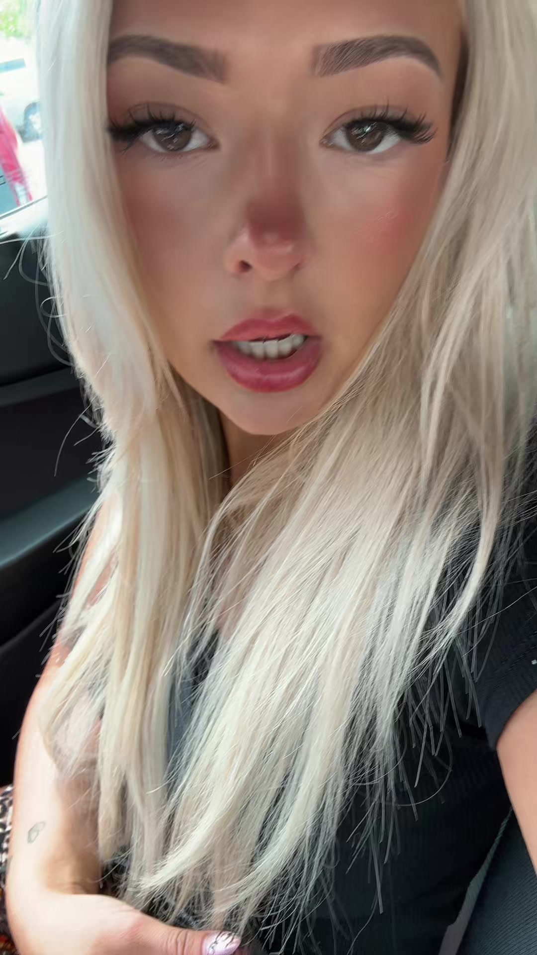 @ś