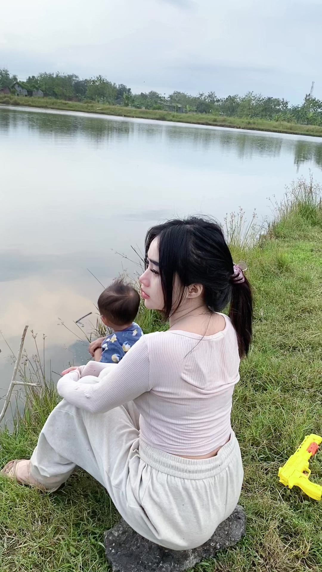 @noviaayu