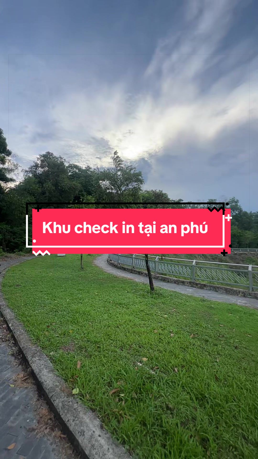 @Trần Ch&iacute;nh