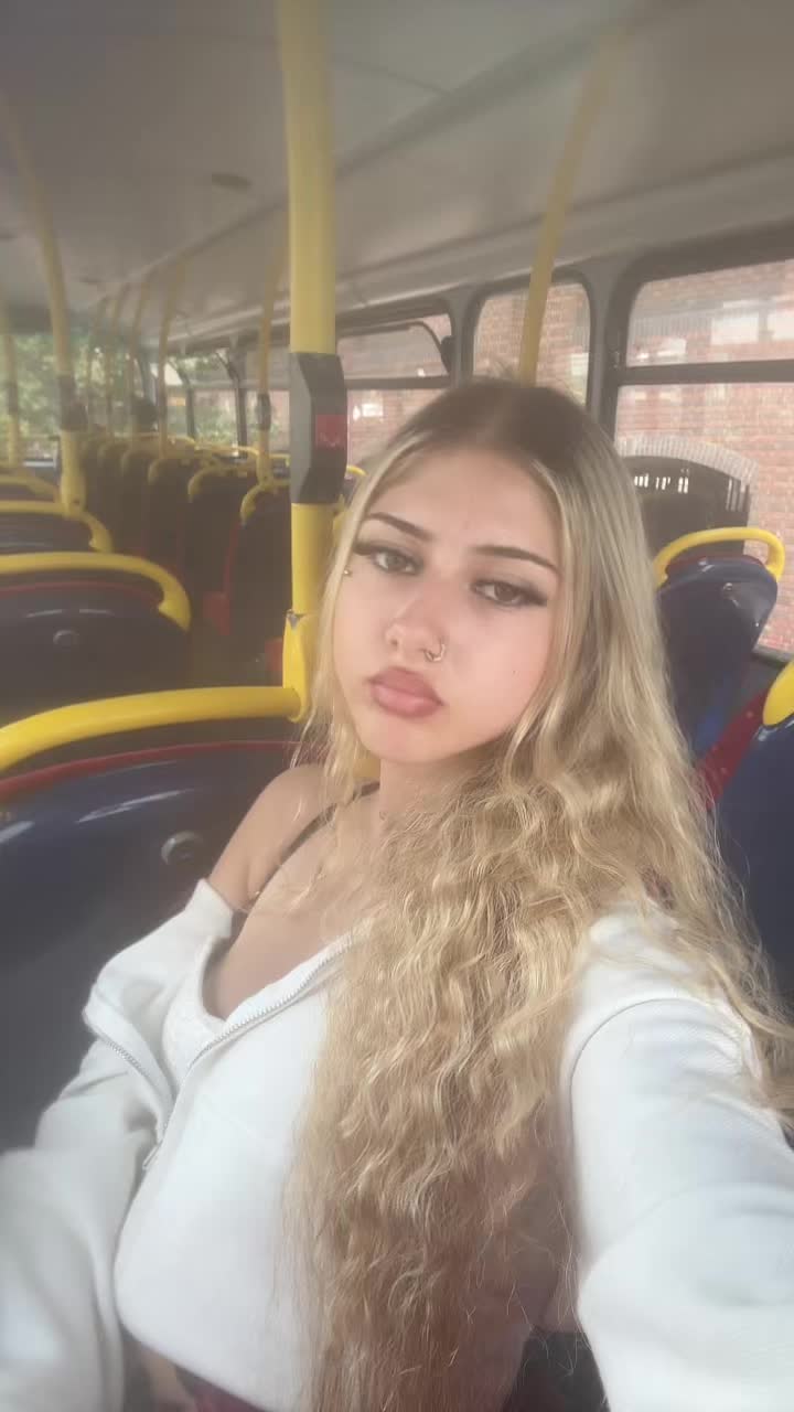 @𝐞𝐬𝐫𝐚 𝐦𝐚𝐞 🪽