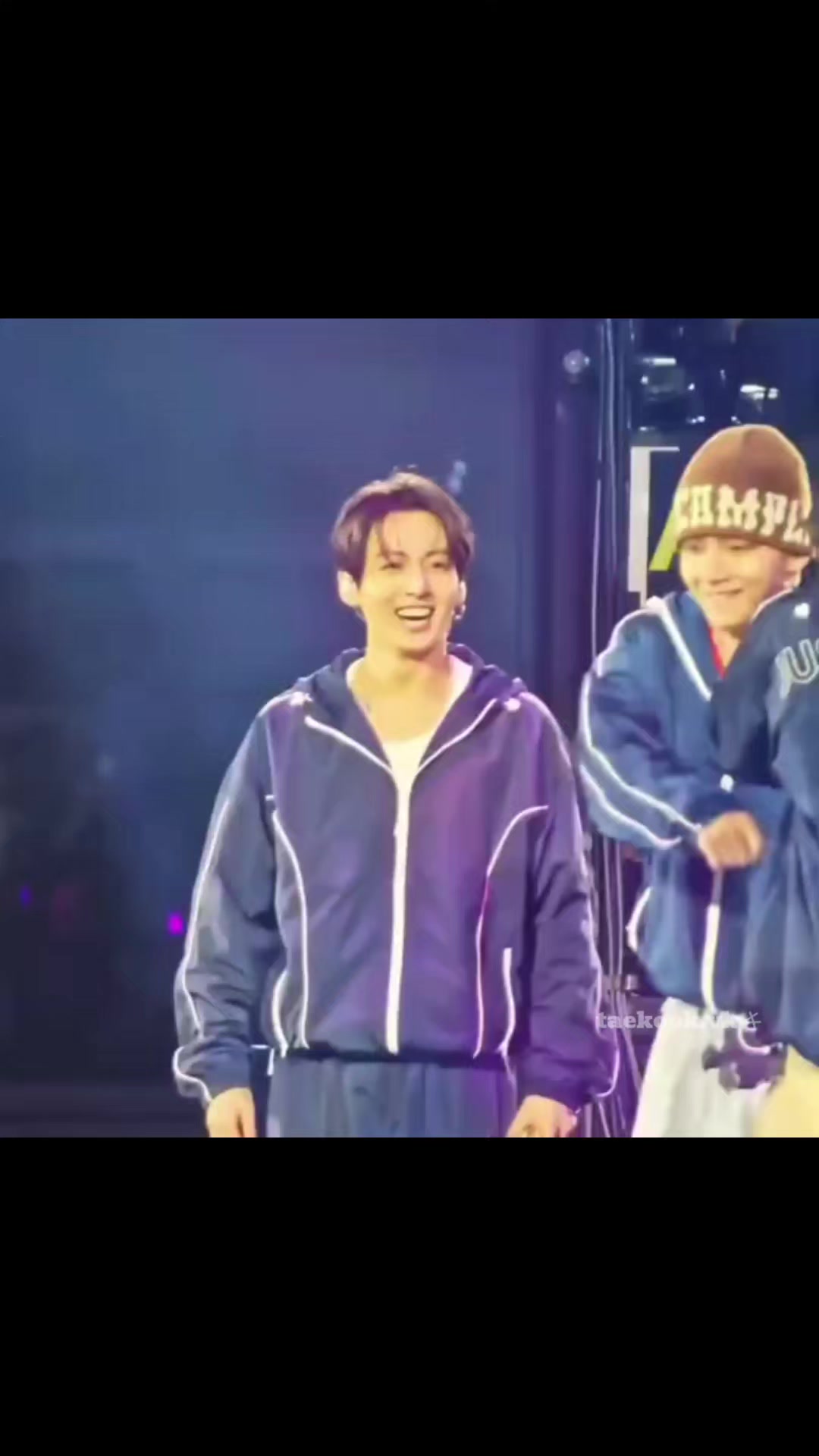 @taekook._vk 𐤀