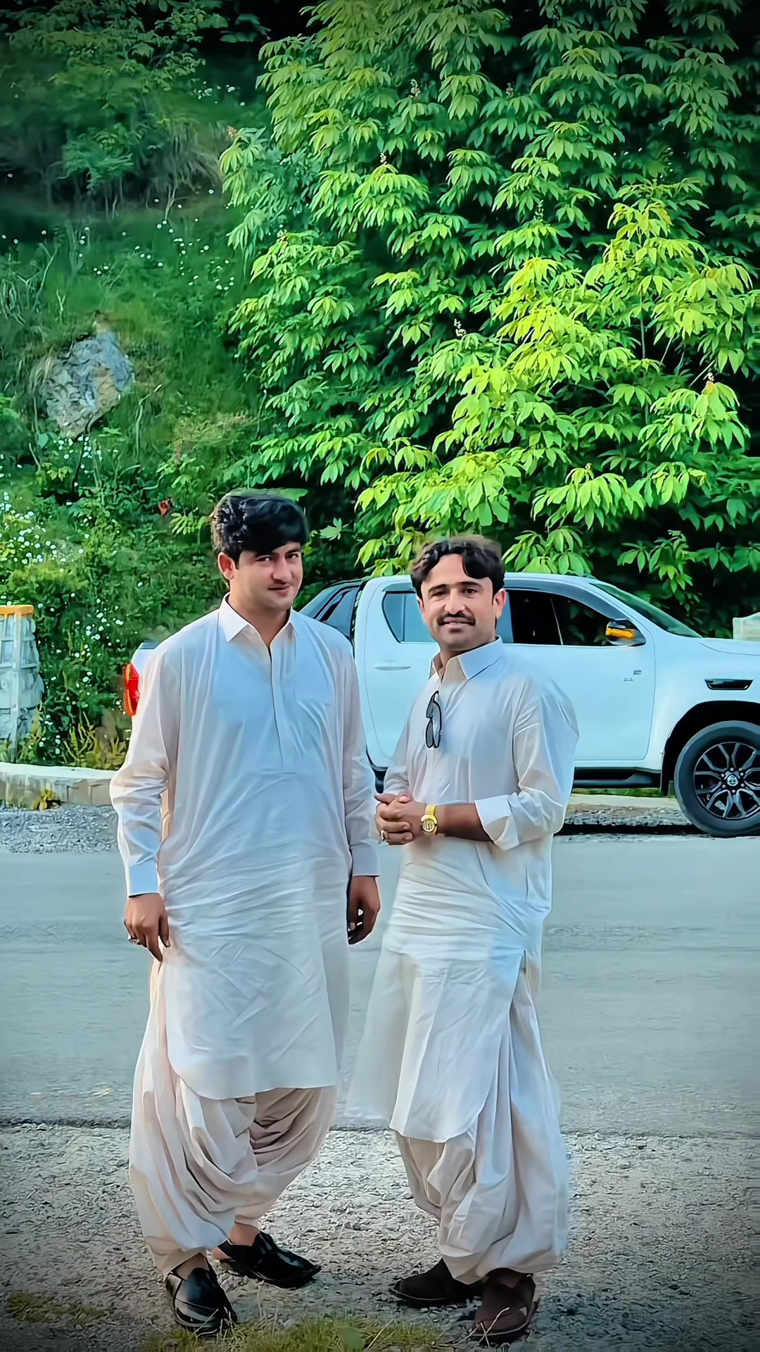 @Singer Tahir Farooq