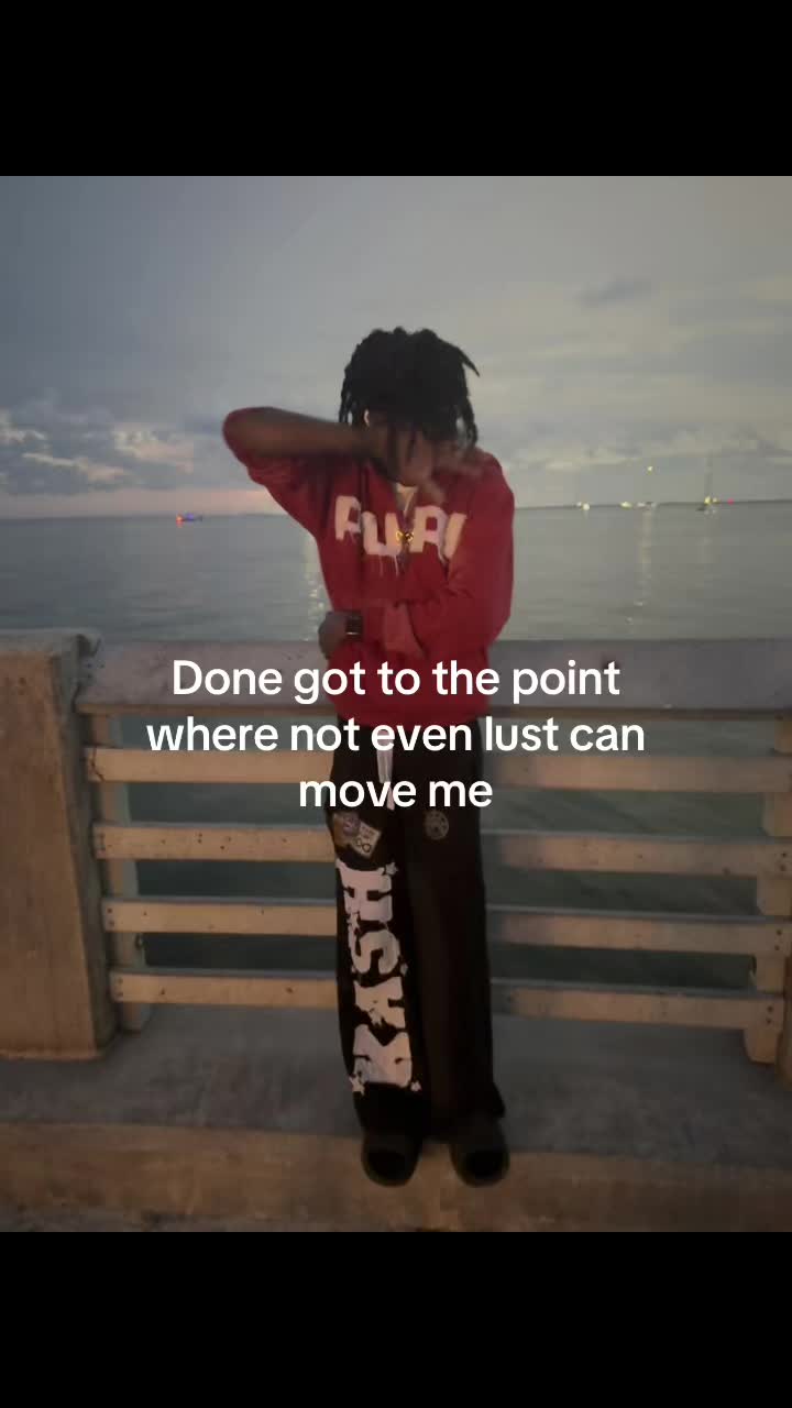 @Tae 𖣂