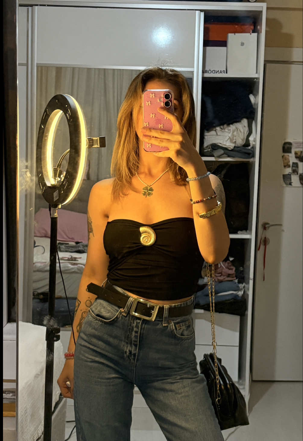 @sadecejuli