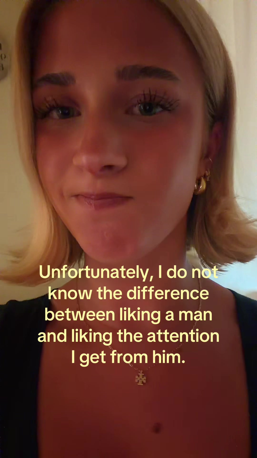 @theelliebarker