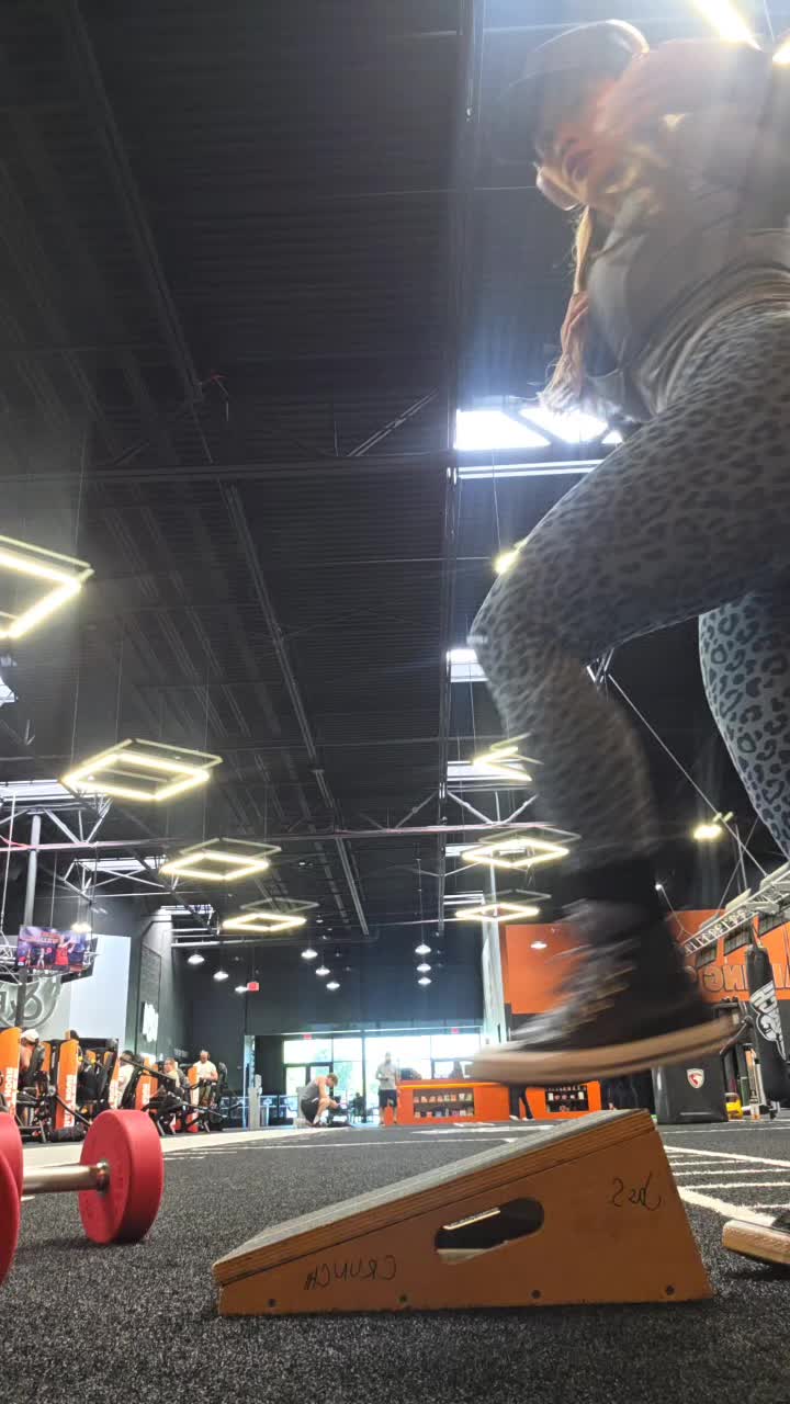 @👑CoachQueenVeeFit🇺🇲🇵🇭♐️🔥