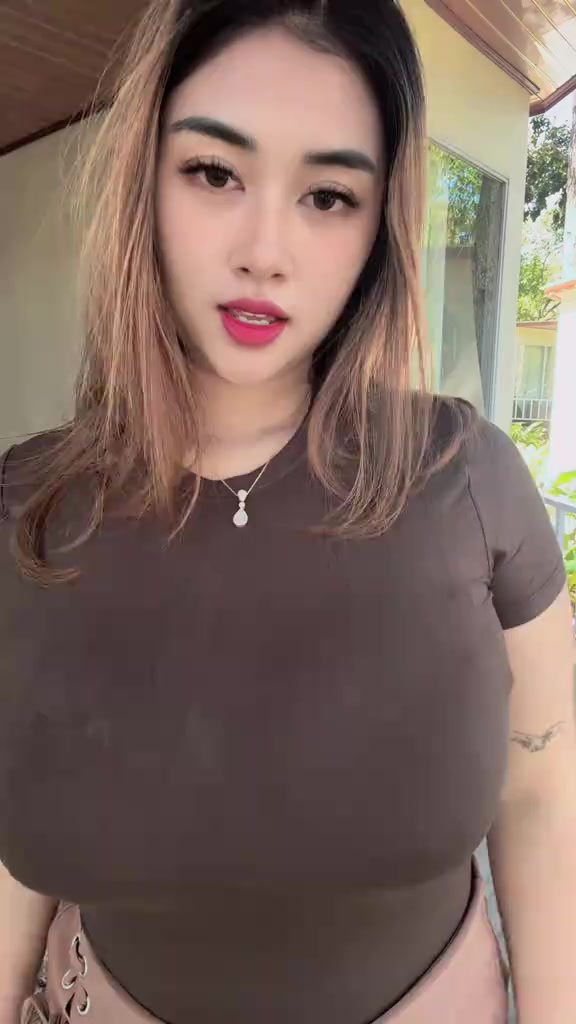 @Sri ayu tarisa 🦋