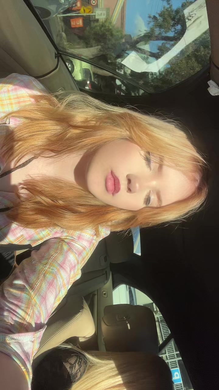 @Willowww