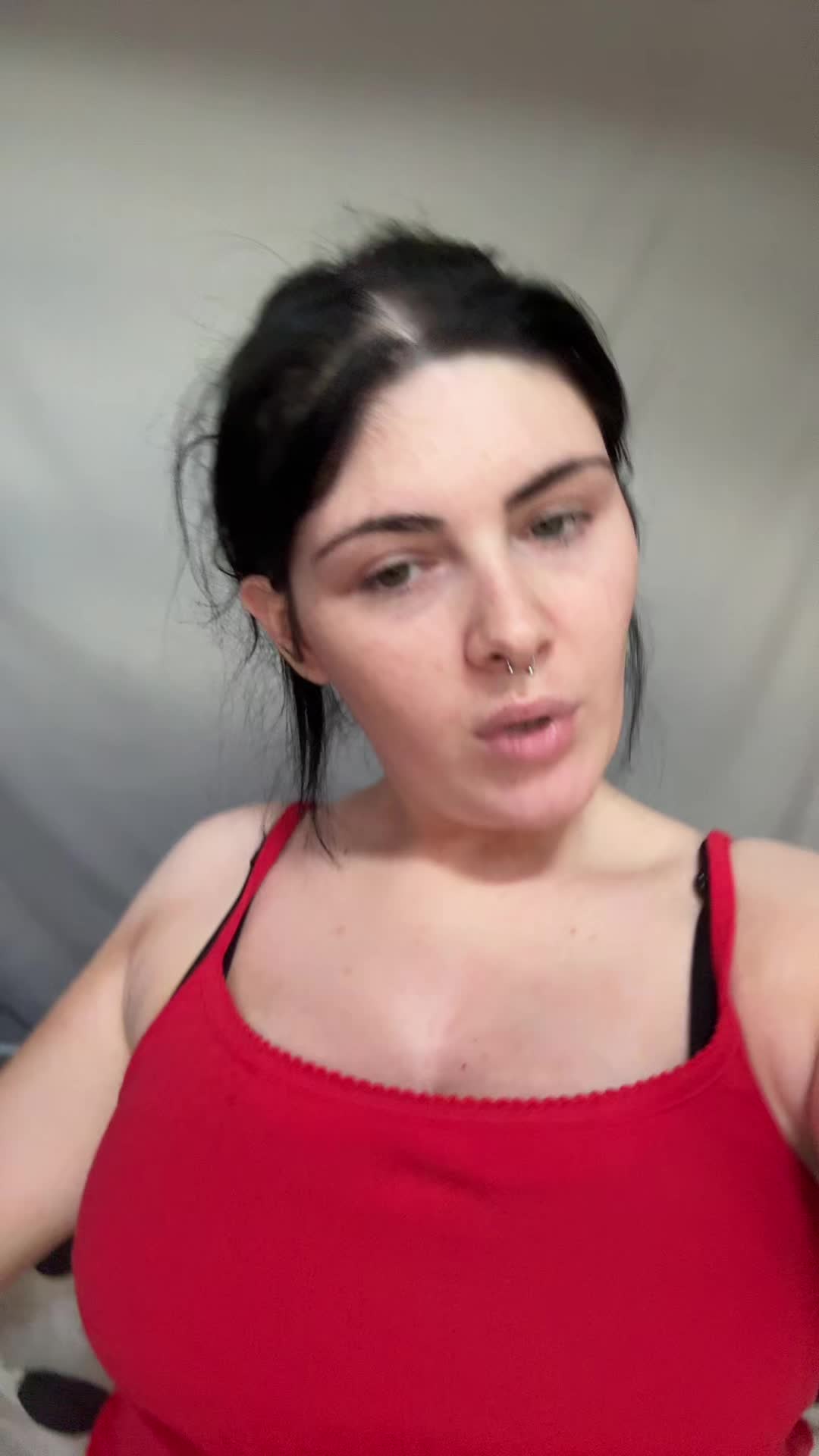 @Laura🩶✨