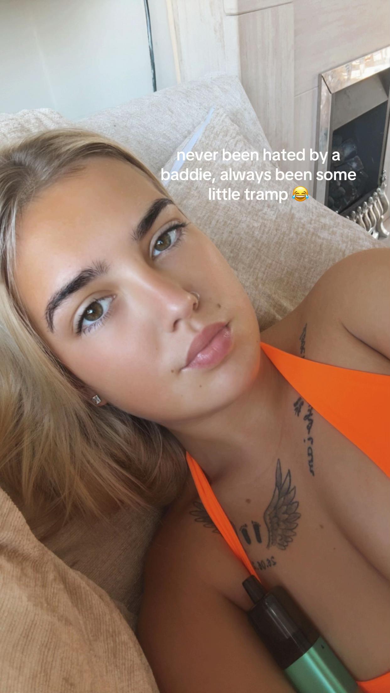 @demi 👀