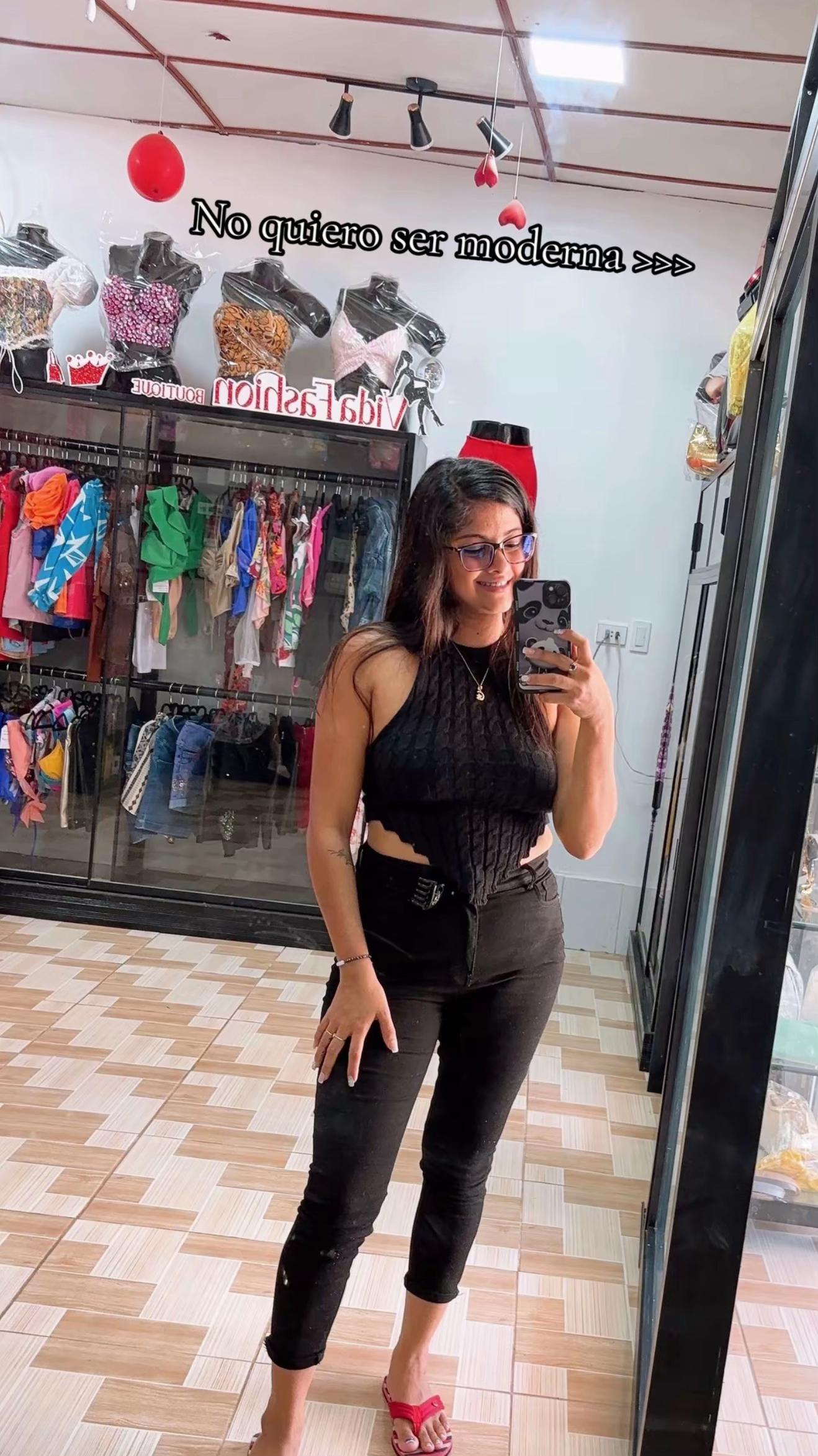@🐼
