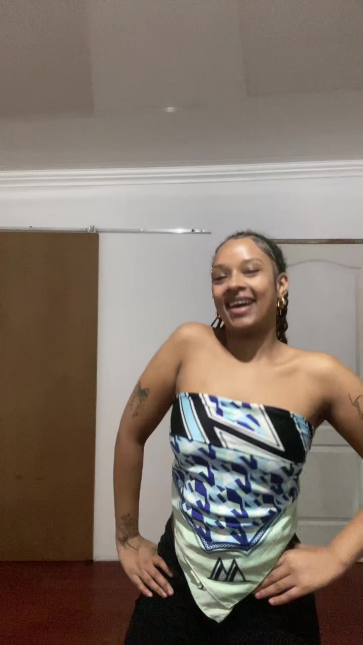 @TheColouredMakoti