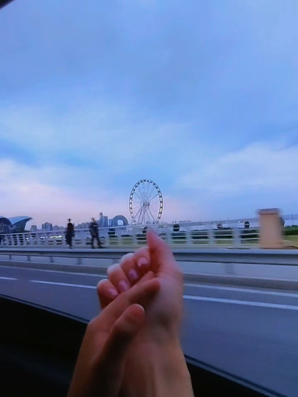 @𝐇𝐳.𝐊𝐡𝐚𝐥𝐢𝐠𝐳𝐚𝐝𝐞𝐡 ⚜️