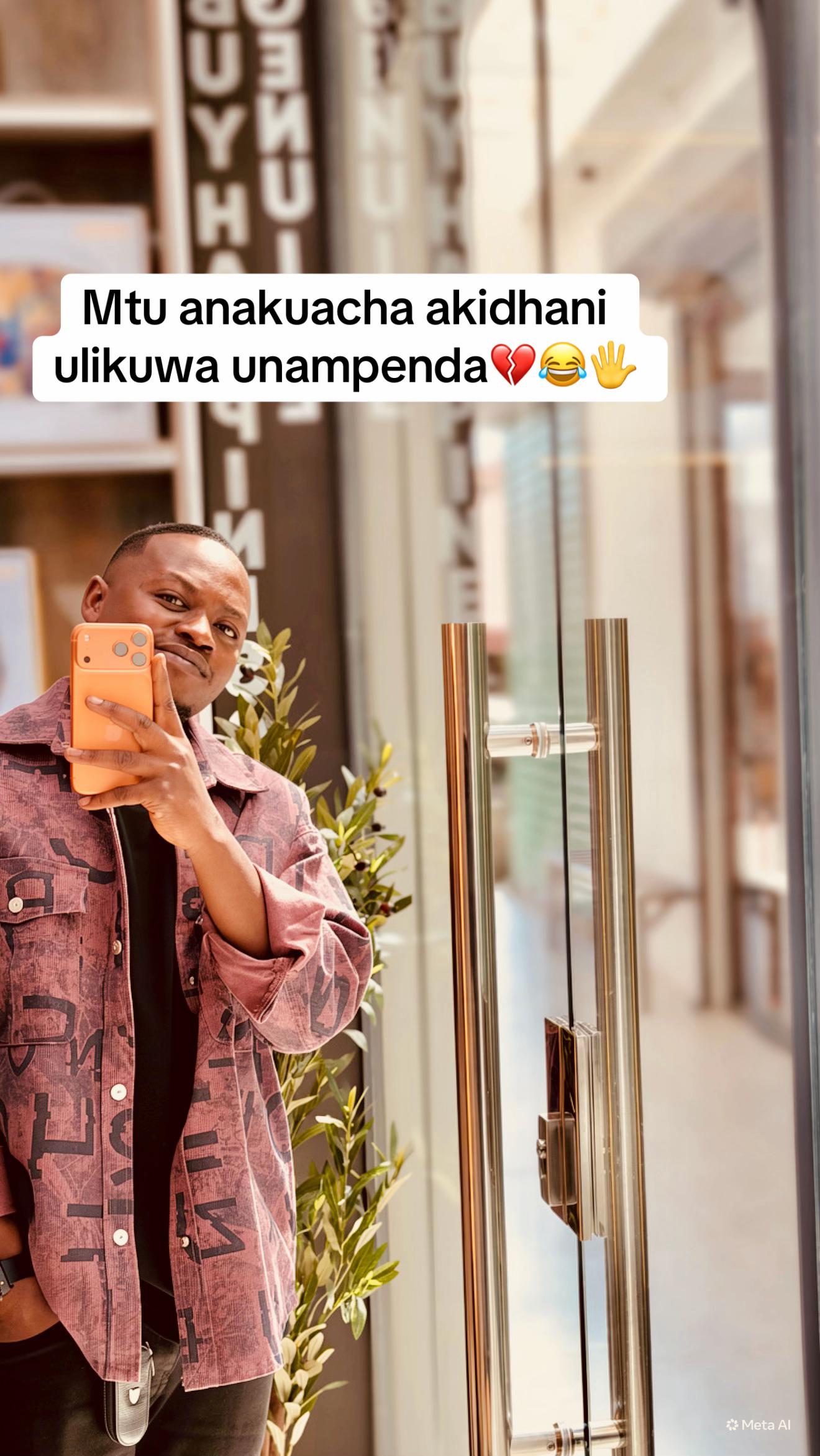 @KING+ 𝟐𝟓𝟓  👑 🇹🇿✨