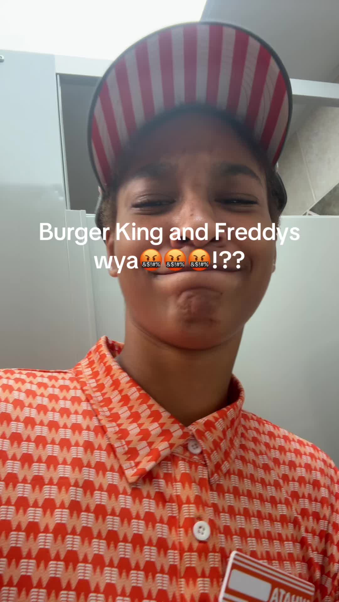 @😗
