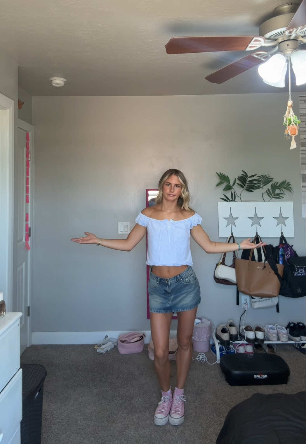 @avalymannnn