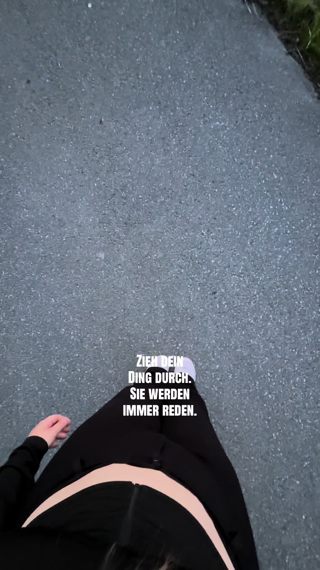 @𝕾𝖔𝖕𝖍𝖎𝖊