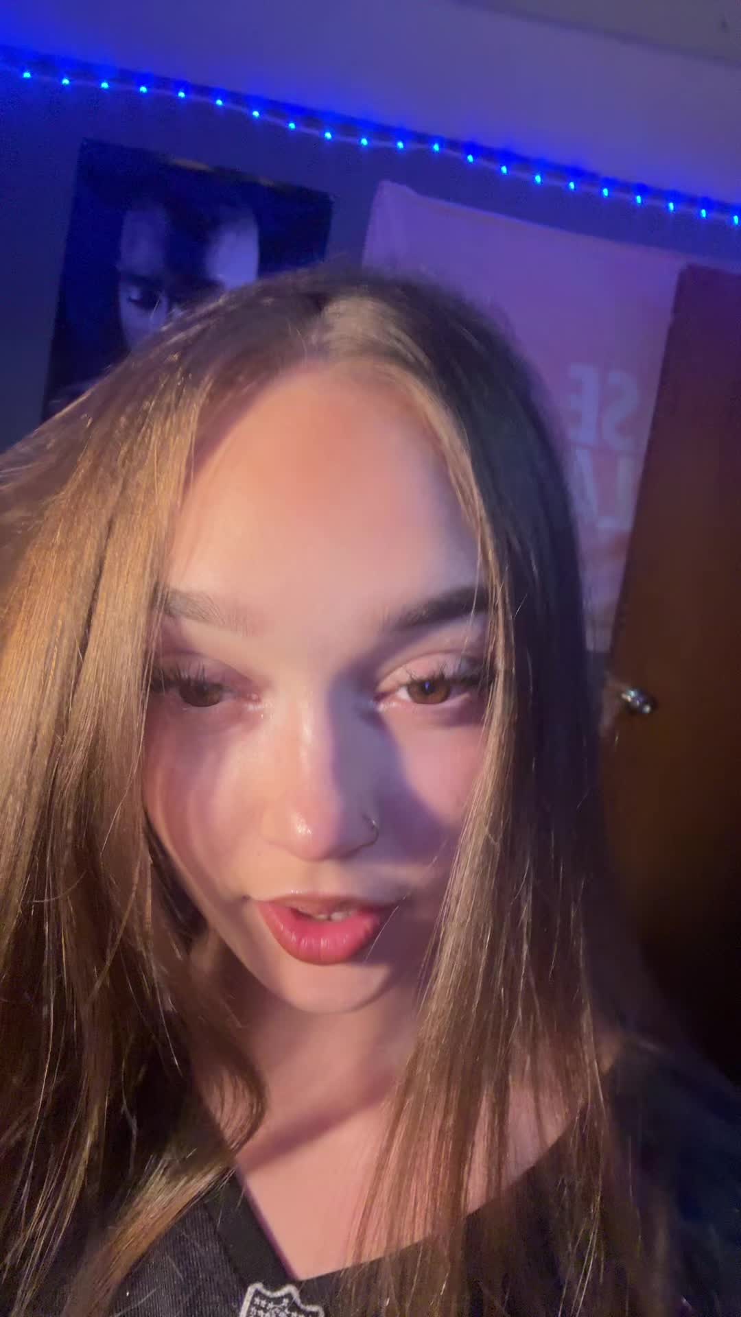 @Savyy💞