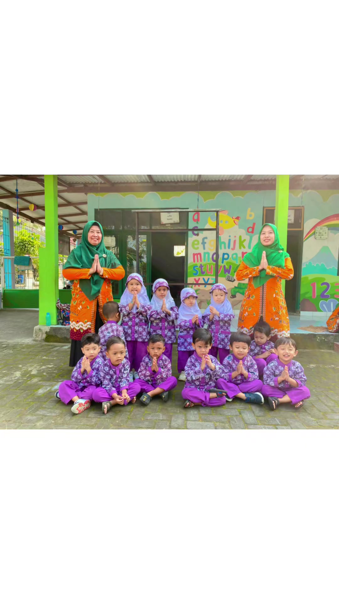 @keluargahaurania